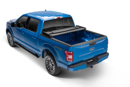 Lund 2023 Chevey Colorado 2023 GMC Canyon (5ft. Bed) Genesis Elite Tri-Fold Tonneau Cover Black