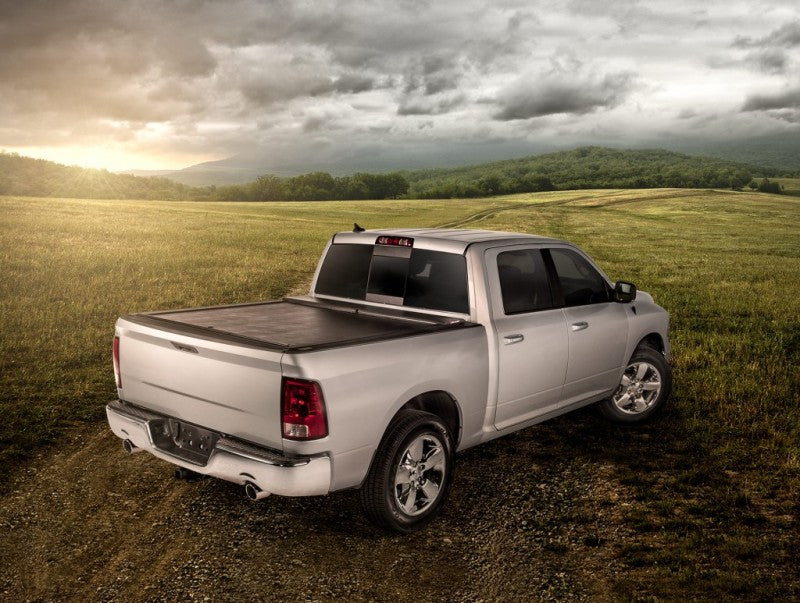 Roll-N-Lock 15-18 Ford F-150 SB 77-3/8in M-Series Retractable Tonneau Cover