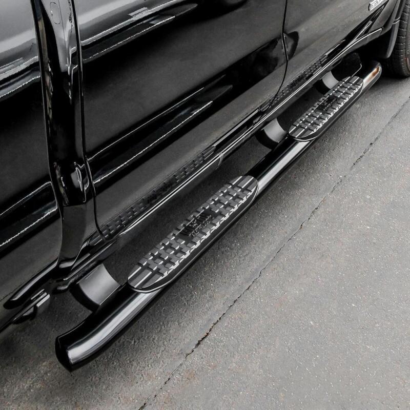 Westin 19-20 Chevrolet/GMC Silverado/Sierra 1500 Double Cab PRO TRAXX 4 Oval Nerf Step Bars - Black