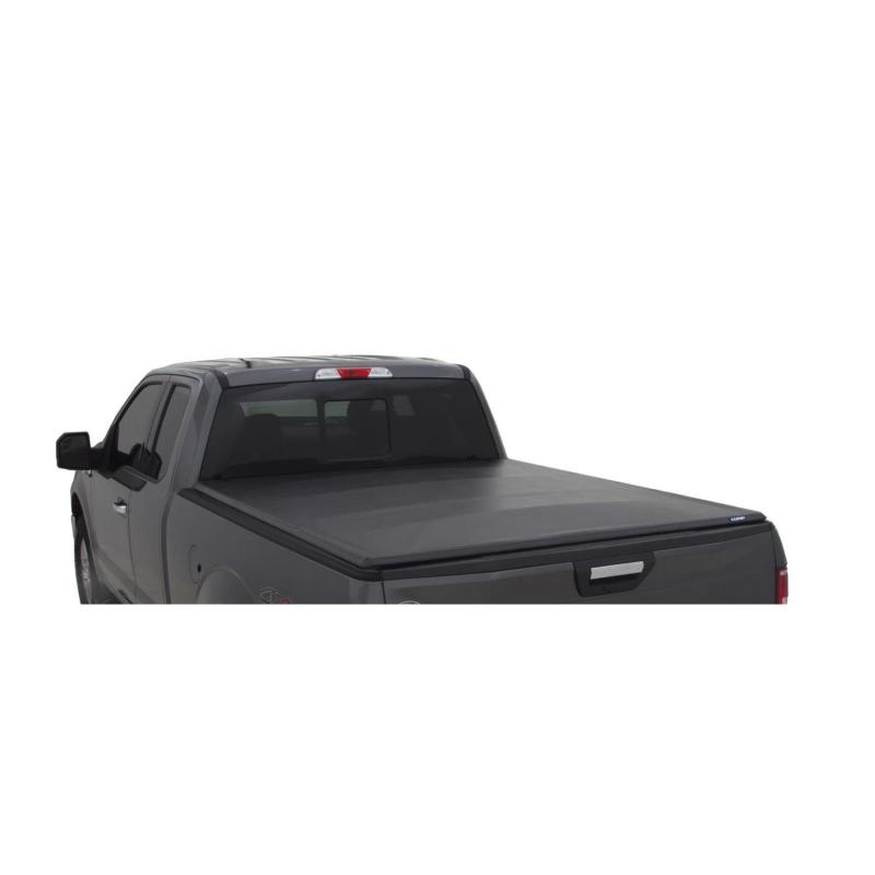 Lund 15-18 Ford F-150 (6.5ft. Bed) Genesis Tri-Fold Tonneau Cover - Black