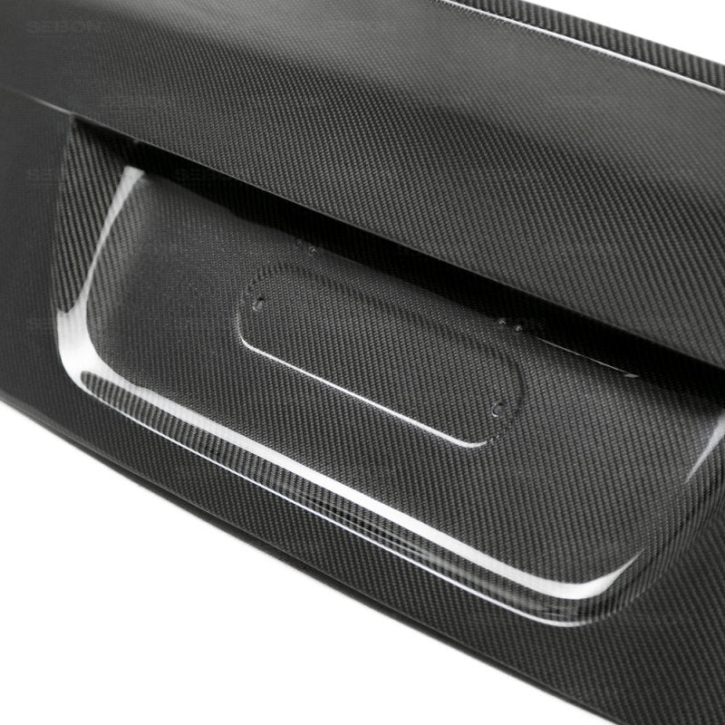 Seibon 97-03 BMW 5 Series (E39) CSL-Style Carbon Fiber Trunk/Hatch