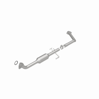 MagnaFlow Conv Direct Fit OEM 2001-2004 Toyota Sequoia Underbody