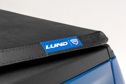 Lund 16-23 Toyota Tacoma (5ft. Bed) Genesis Tri-Fold Tonneau Cover - Black